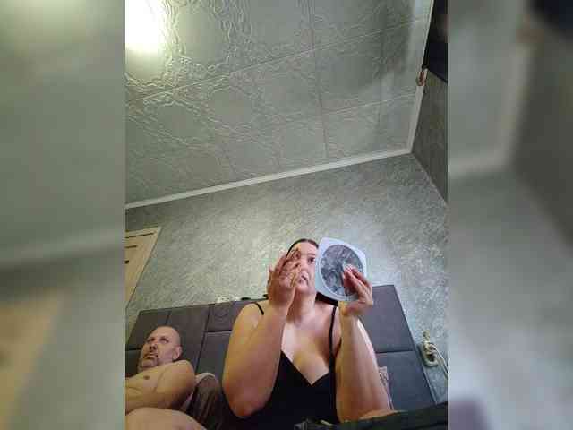 Cleopatra1990 webcam