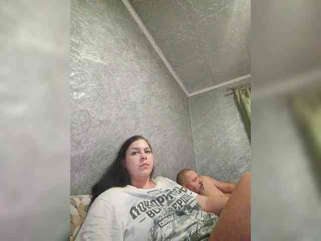 Cleopatra1990 webcam