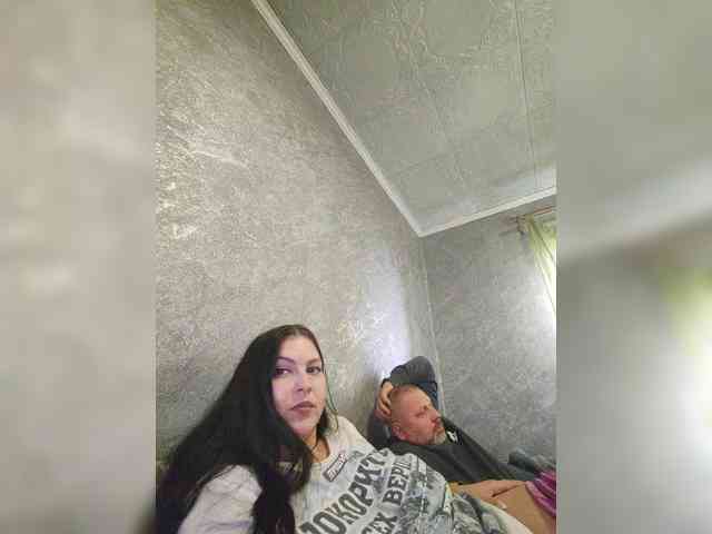 Cleopatra1990 webcam