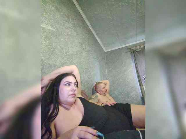 Cleopatra1990 webcam