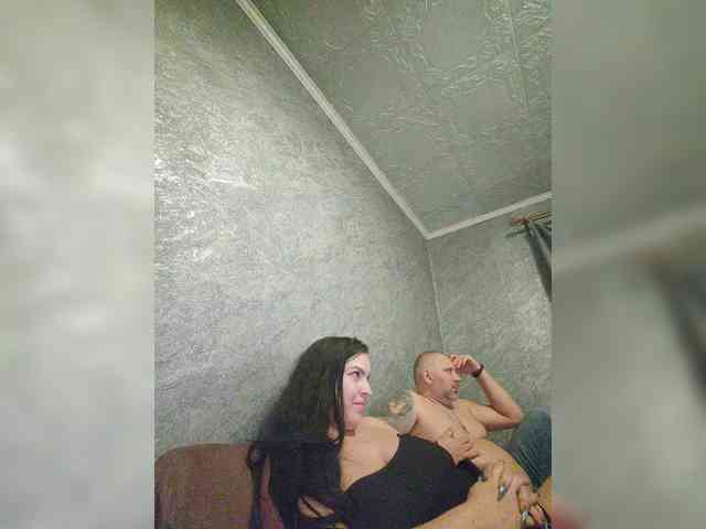 Cleopatra1990 webcam