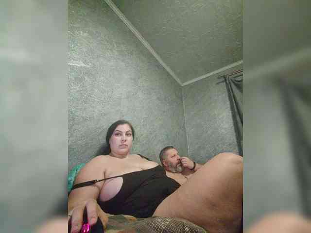 Cleopatra1990 webcam