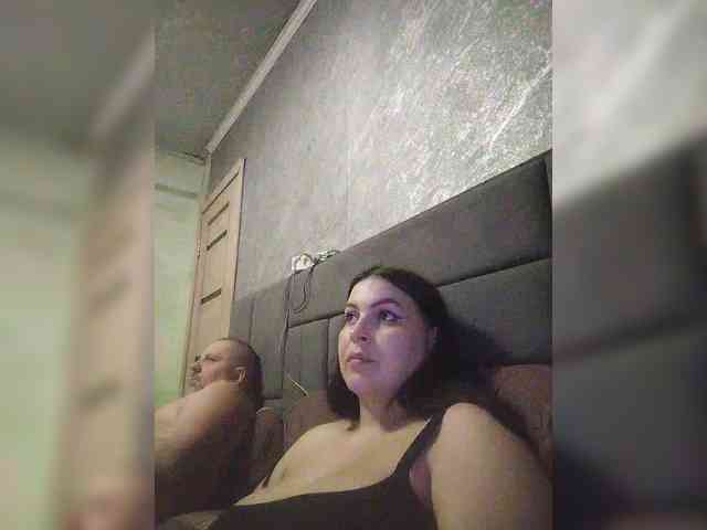 Cleopatra1990 webcam