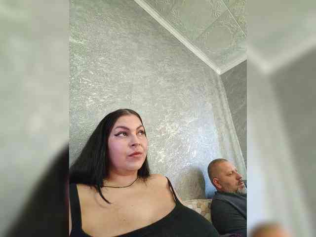 Cleopatra1990 webcam