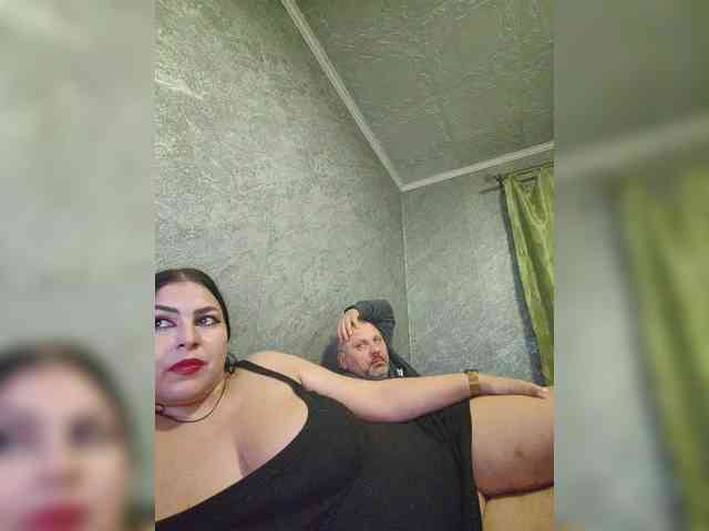 Cleopatra1990 webcam