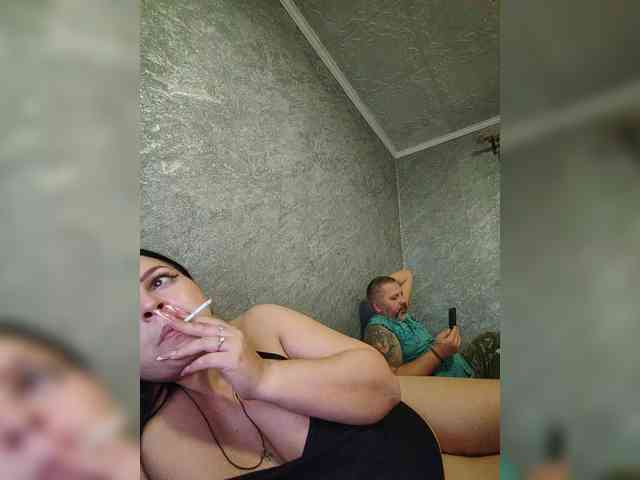 Cleopatra1990 webcam