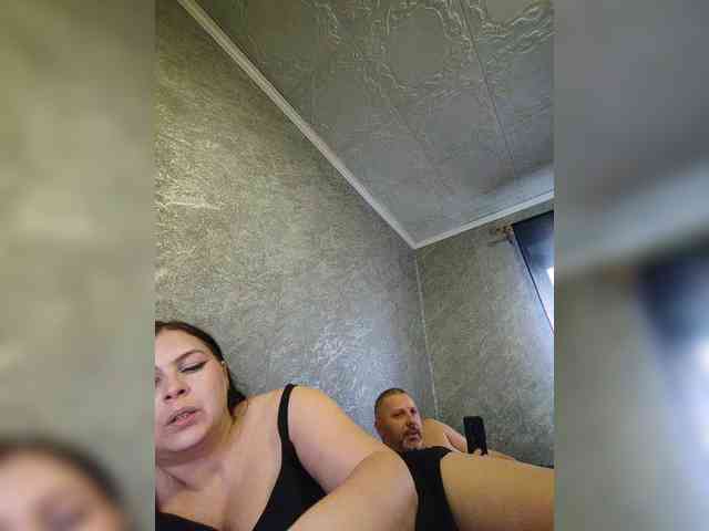 Cleopatra1990 webcam