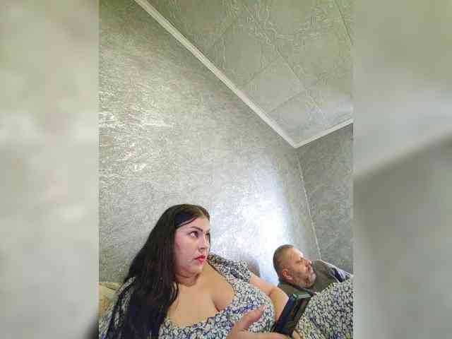 Cleopatra1990 webcam