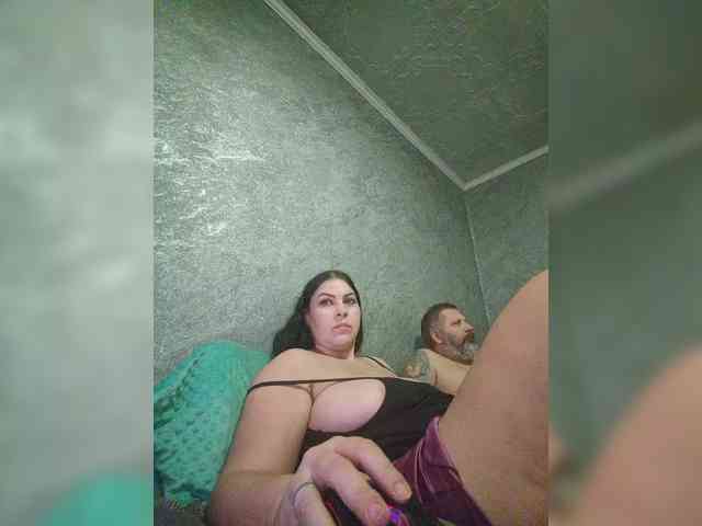 Cleopatra1990 webcam