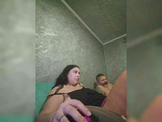 Cleopatra1990 webcam