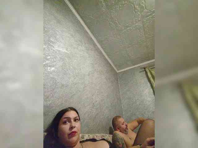 Cleopatra1990 webcam