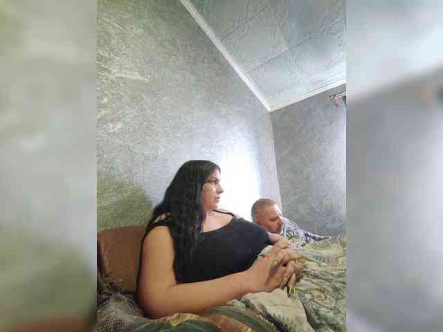 Cleopatra1990 webcam