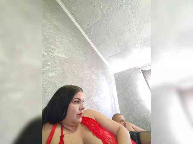 Cleopatra1990 webcam