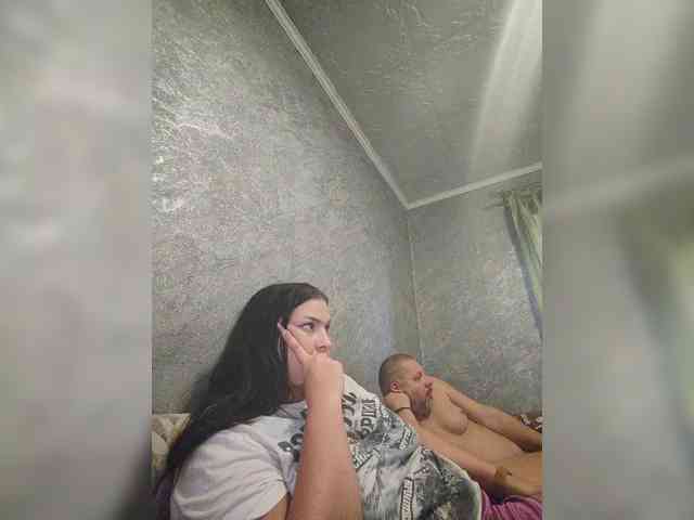 Cleopatra1990 webcam