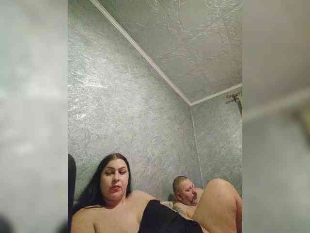 Cleopatra1990 webcam