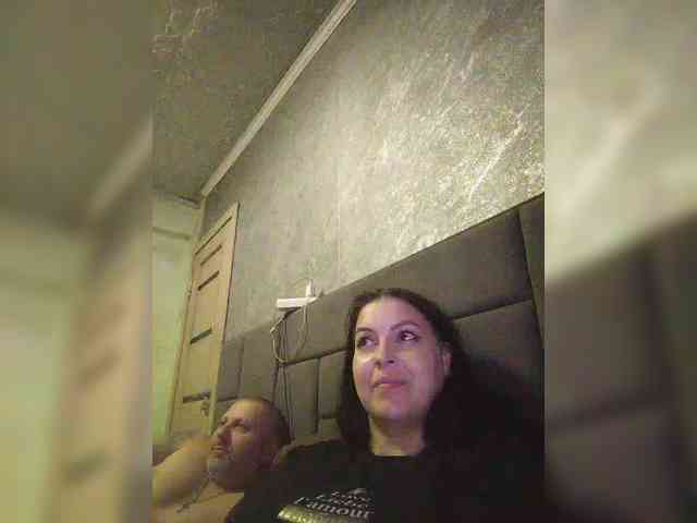 Cleopatra1990 webcam