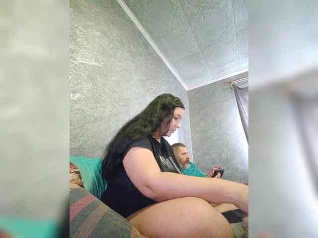 Cleopatra1990 webcam