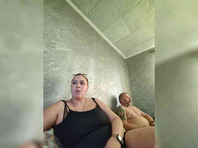 Cleopatra1990 webcam