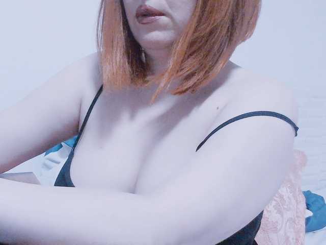 CrazyMary777's BongaCams show and profile