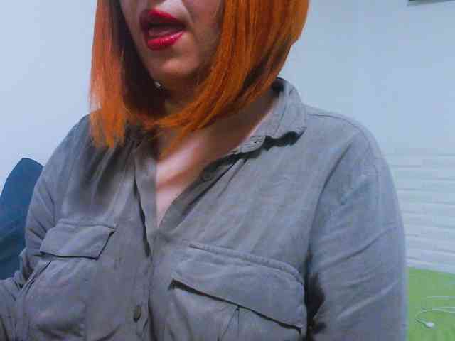 CrazyMary777 webcam