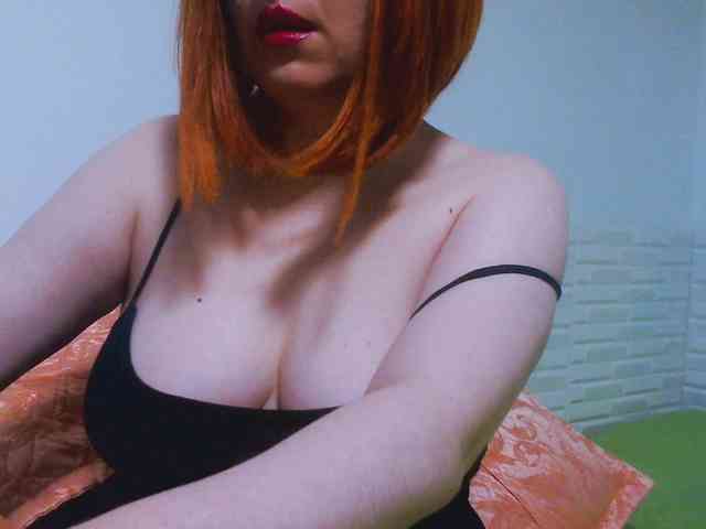CrazyMary777 webcam