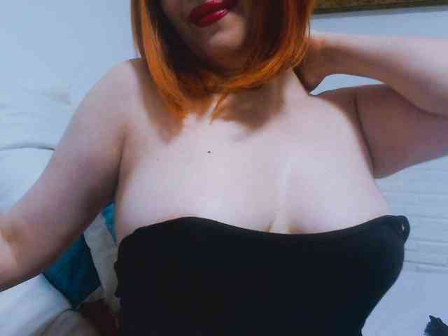 CrazyMary777 webcam
