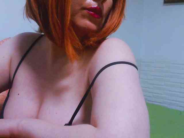 CrazyMary777 webcam