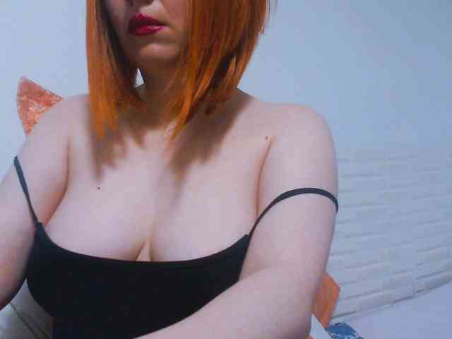 CrazyMary777 webcam