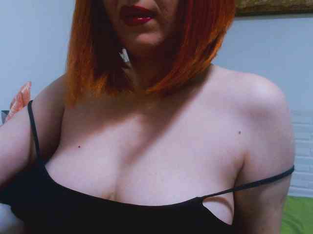 CrazyMary777 webcam