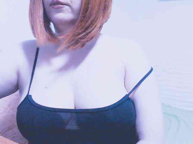 CrazyMary777 webcam