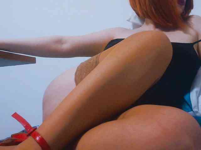 CrazyMary777 webcam