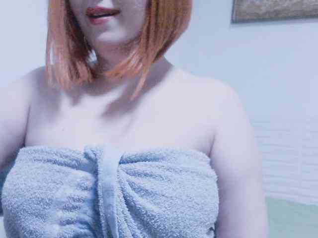 CrazyMary777 webcam