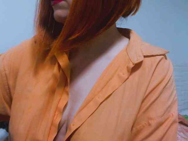 CrazyMary777 webcam