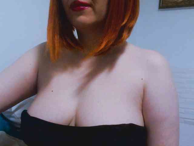 CrazyMary777 webcam