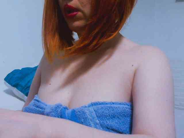 CrazyMary777 webcam