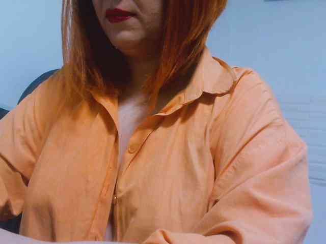 CrazyMary777 webcam