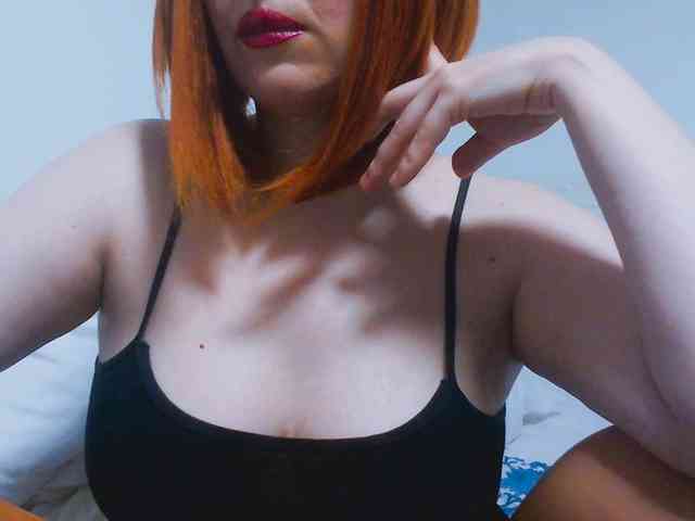 CrazyMary777 webcam