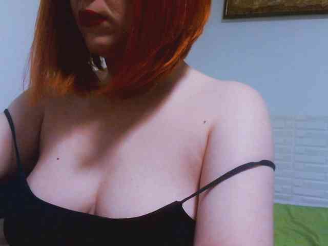 CrazyMary777 webcam