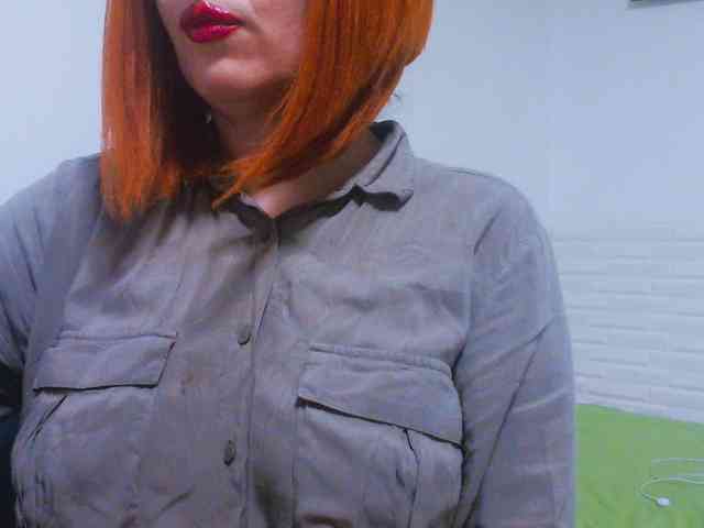CrazyMary777 webcam