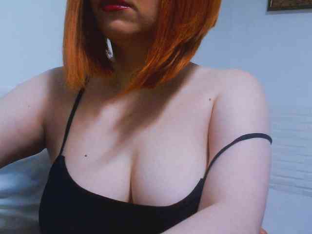 CrazyMary777 webcam