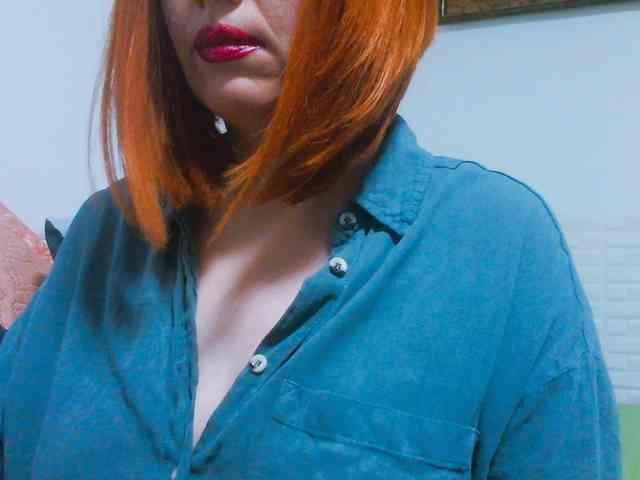 CrazyMary777 webcam
