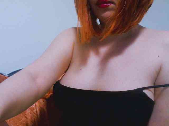 CrazyMary777 webcam