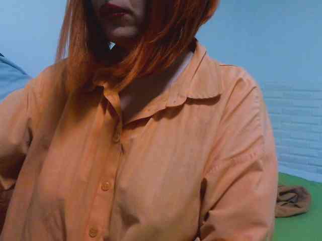 CrazyMary777 webcam