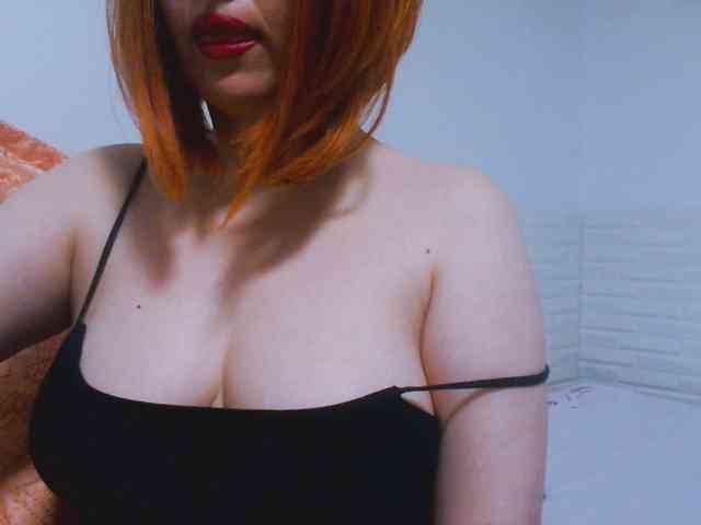 CrazyMary777 webcam