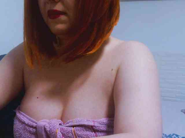 CrazyMary777 webcam