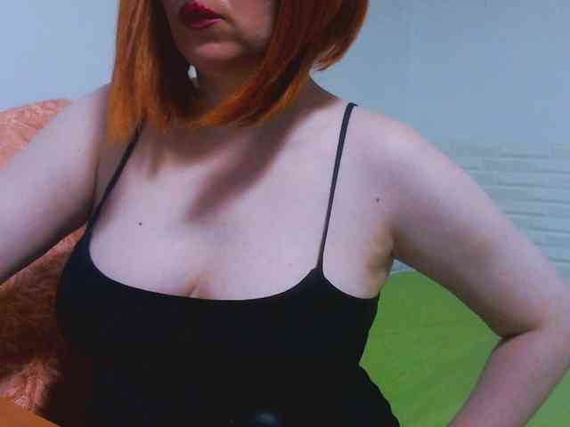 CrazyMary777 webcam