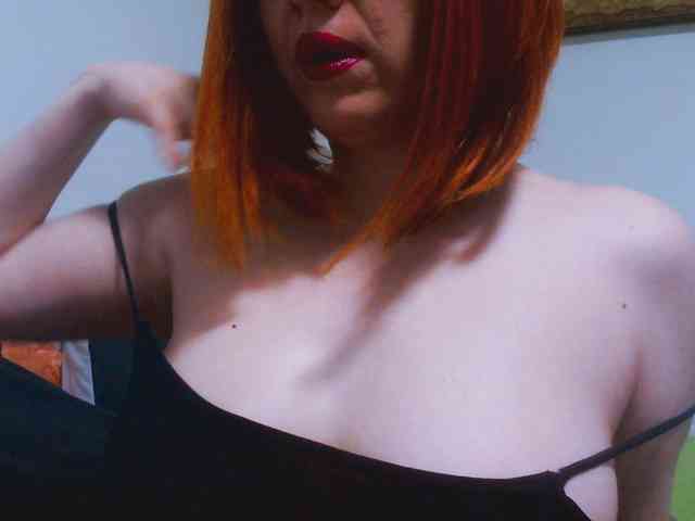 CrazyMary777 webcam