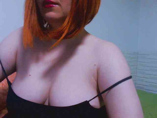 CrazyMary777 webcam