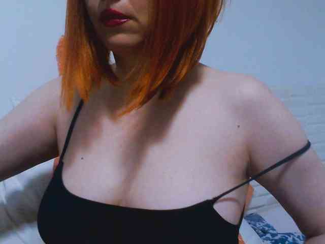 CrazyMary777 webcam