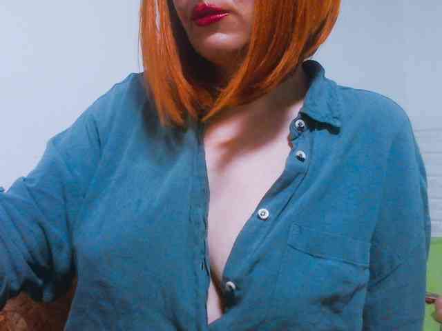 CrazyMary777 webcam